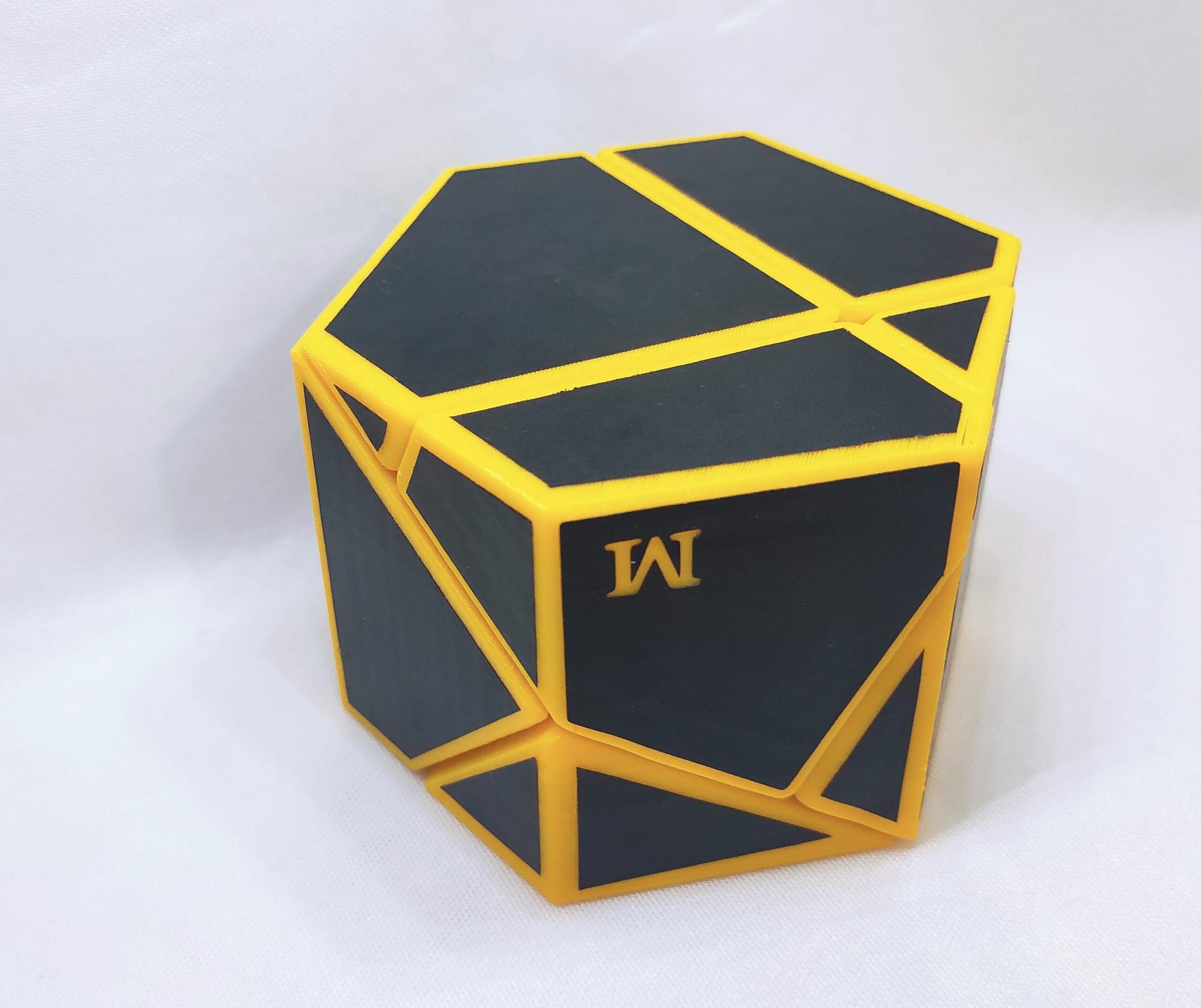 2x2x2-hexagonal-ghost-cube-twisty-puzzles-custom-puzzles-puzzle