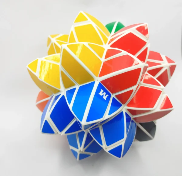 4x4 Lotus Ball Cube 4x4 Lotus Ball Cube